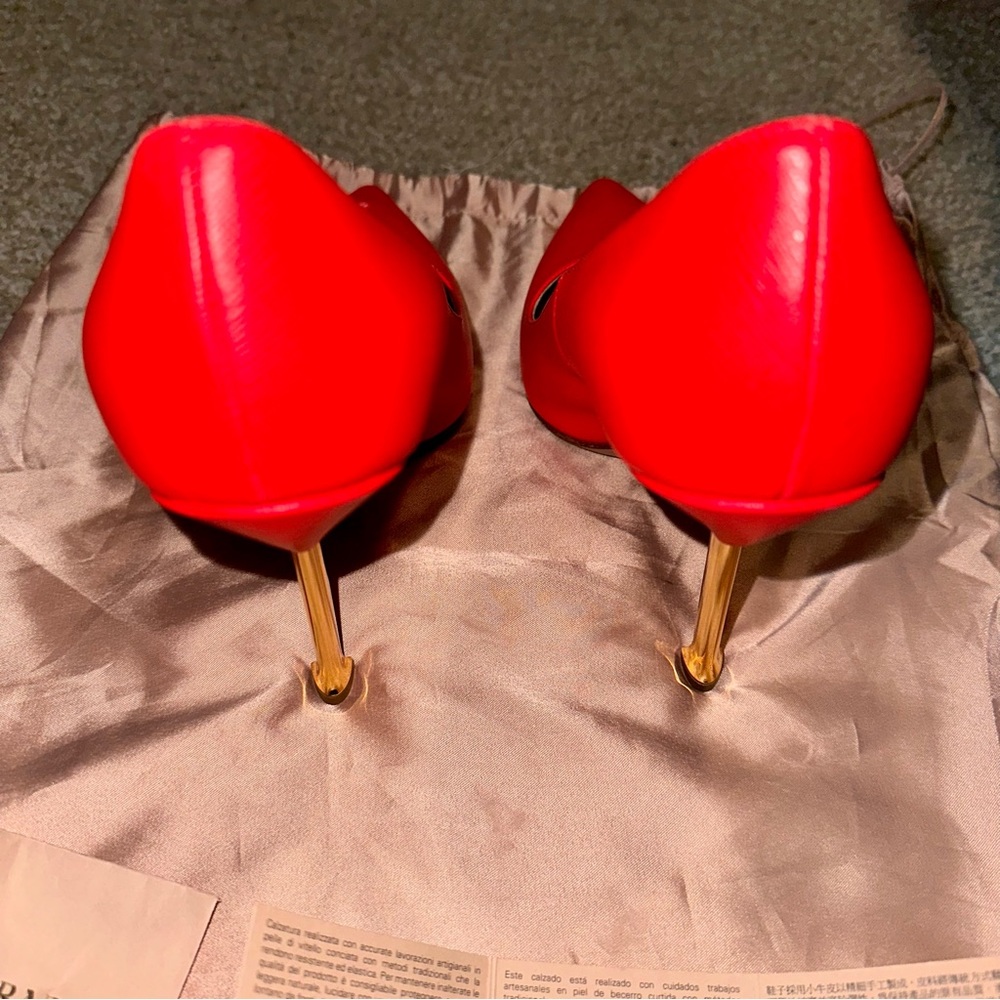 PRADA Leather Pumps - Picture 13 of 16